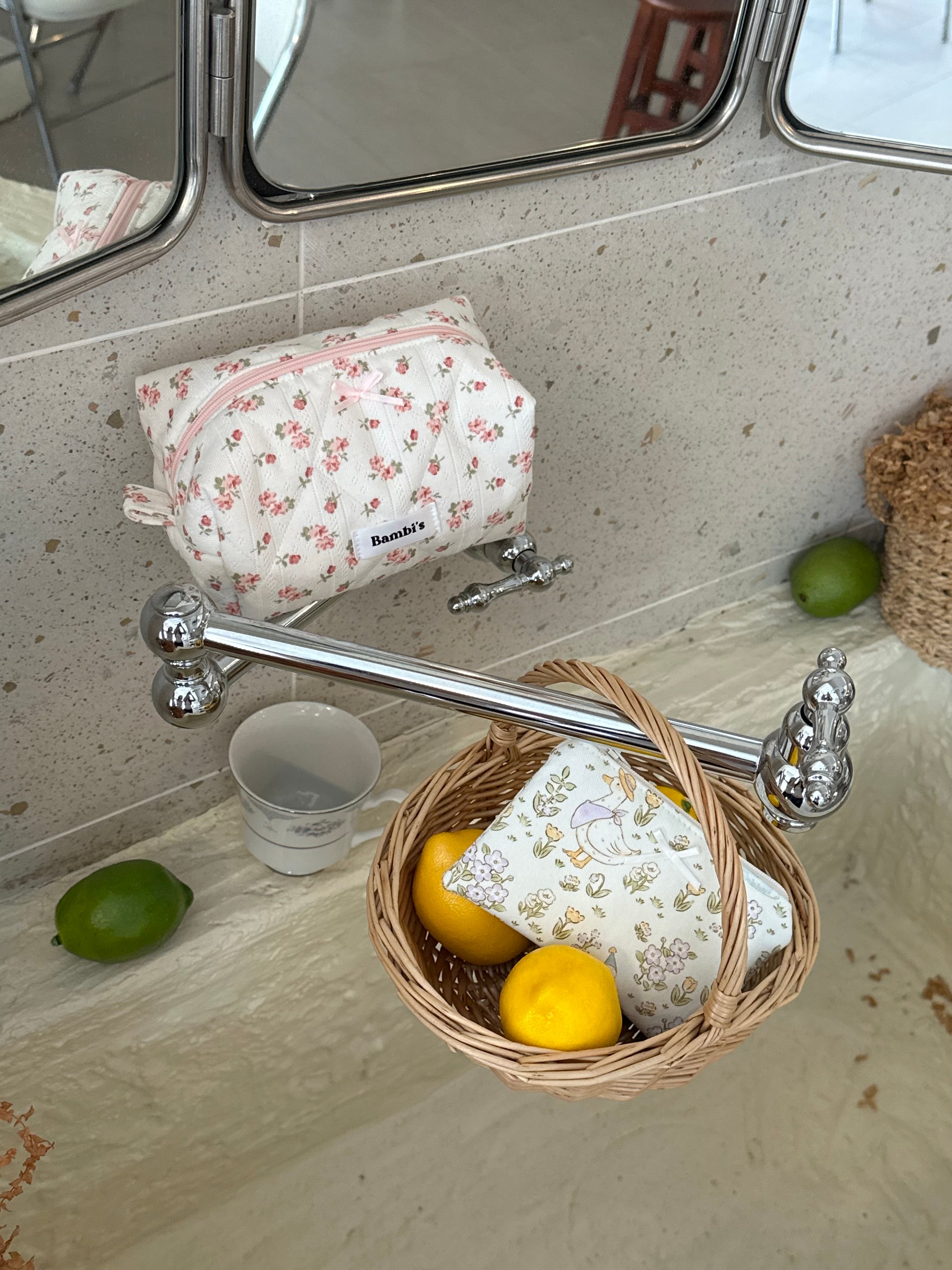 Cassie Make Up Pouch