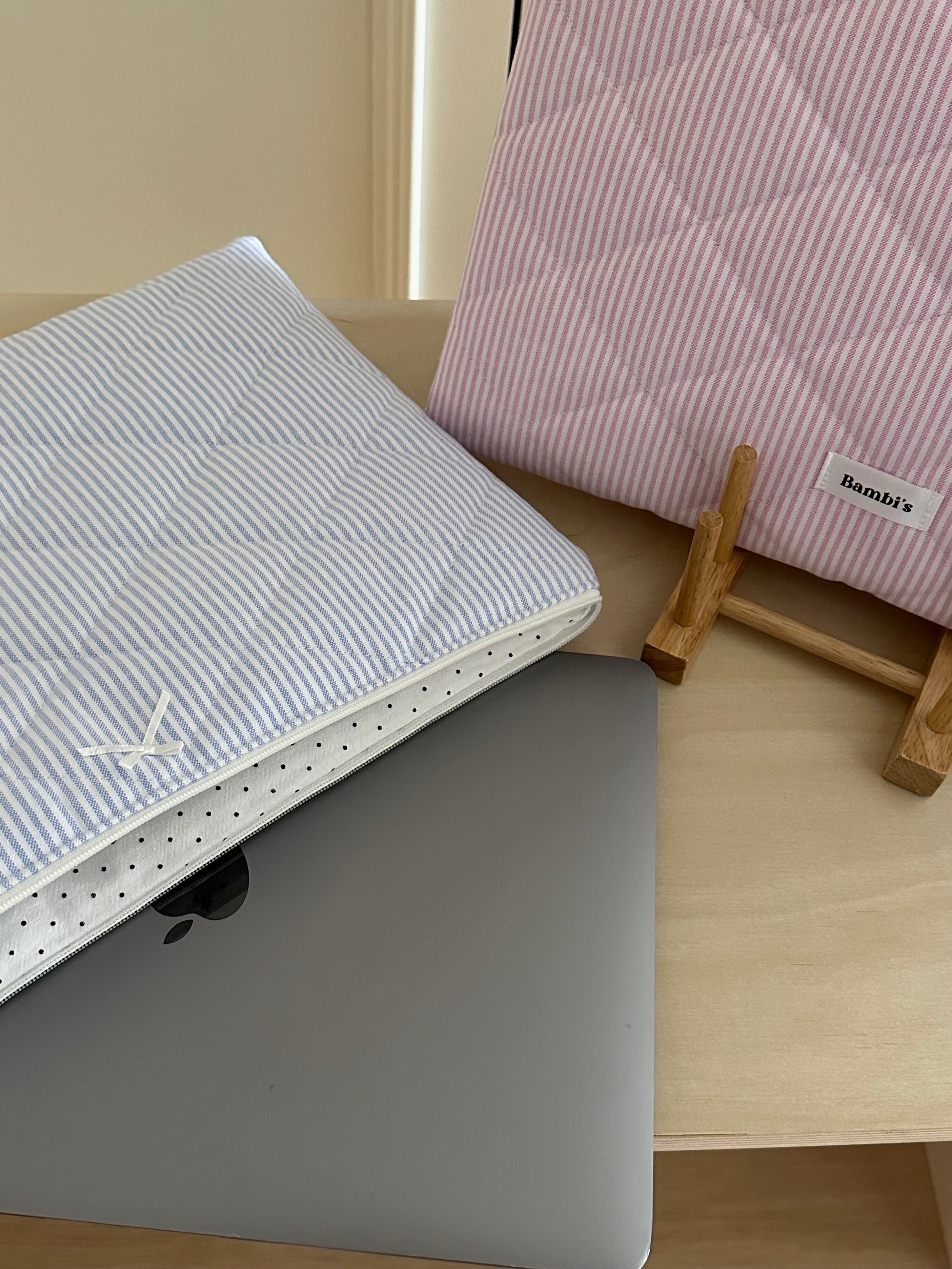 Hailey Laptop Sleeve (blue & pink)