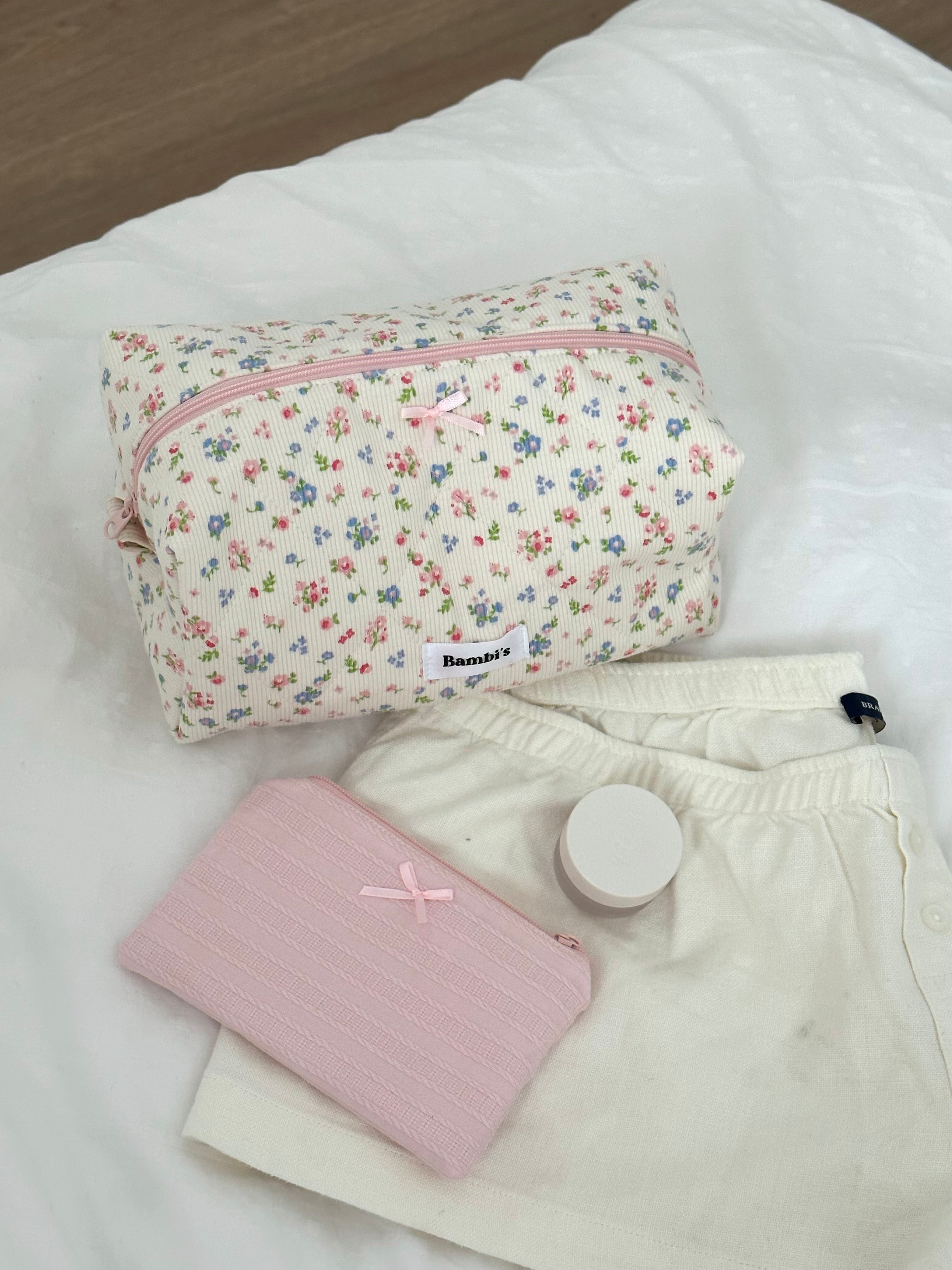 Magnolia Make Up Pouch