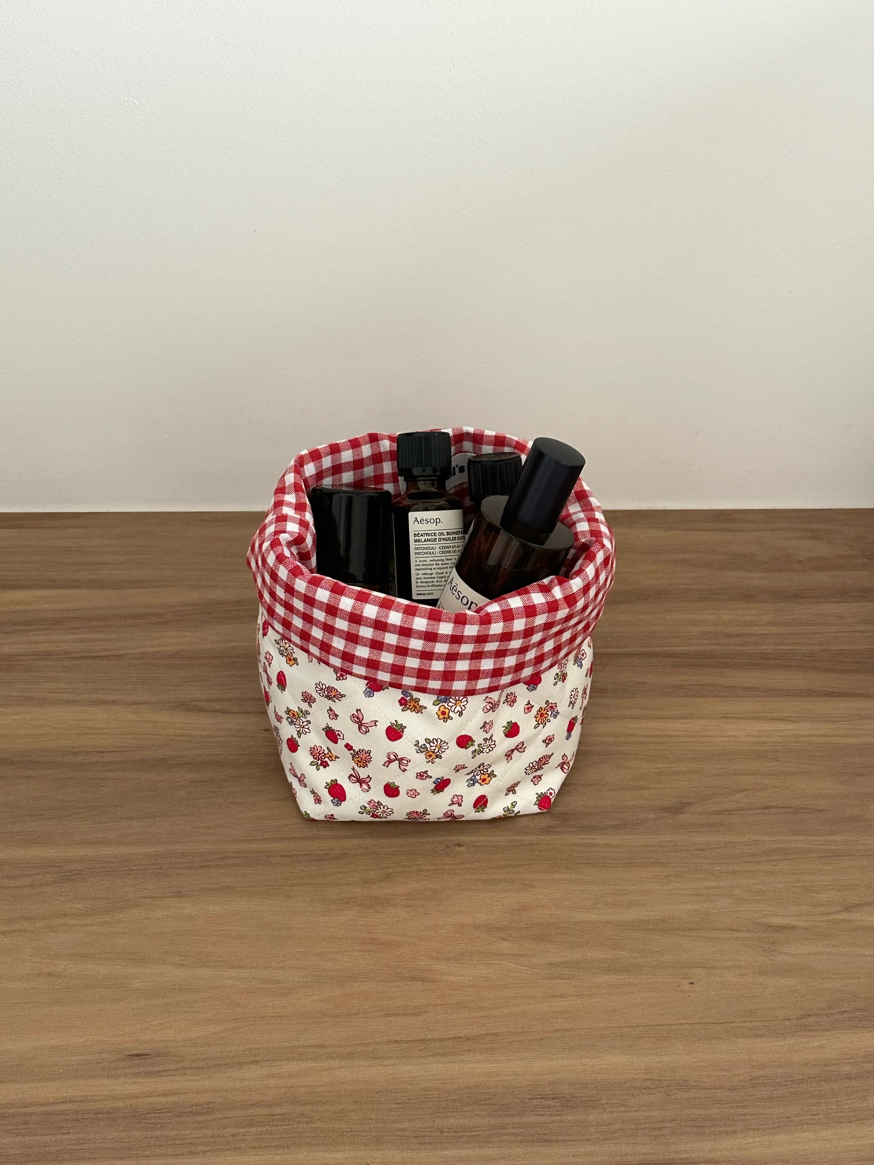 Strawberry Farm Basket Organiser