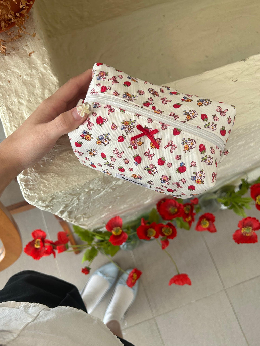 Strawberry Farm Pouch